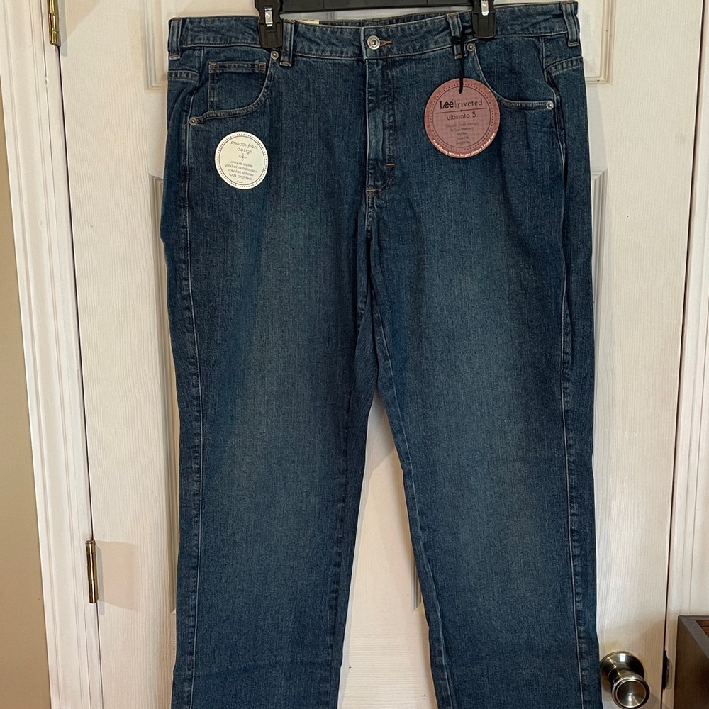 Lee Size 22 W M Women's Dark Blue Straight Leg Jeans (NWT)